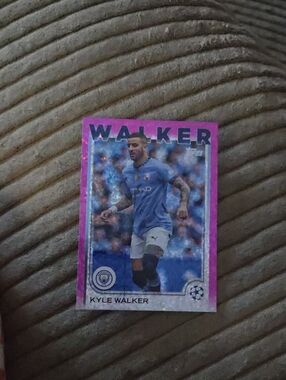 Topps Kyle Walker Trading Card - Pink and Blue